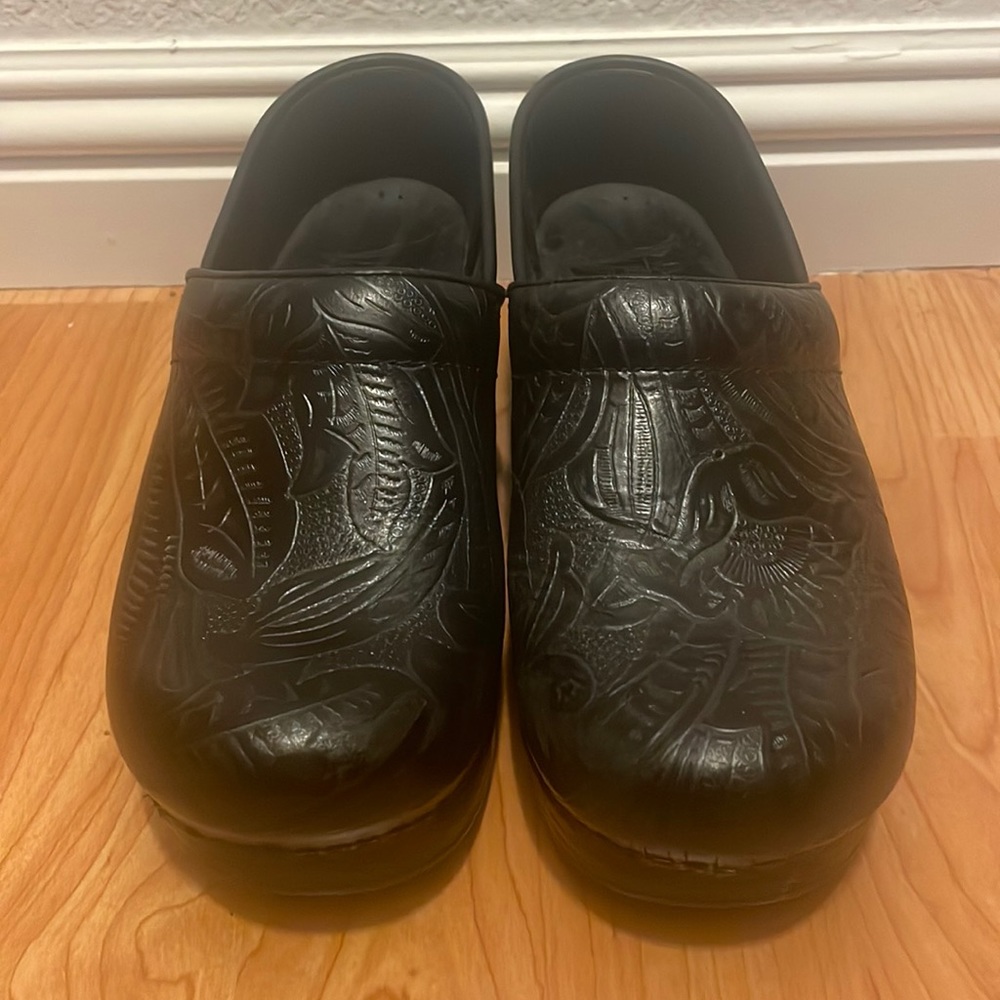 Dansko Professional Black Tooled Shoes